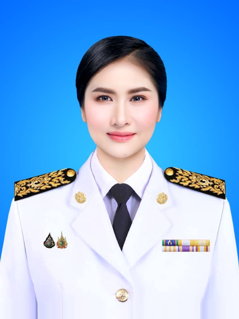 นางสาววิภาวี บุญเรือง